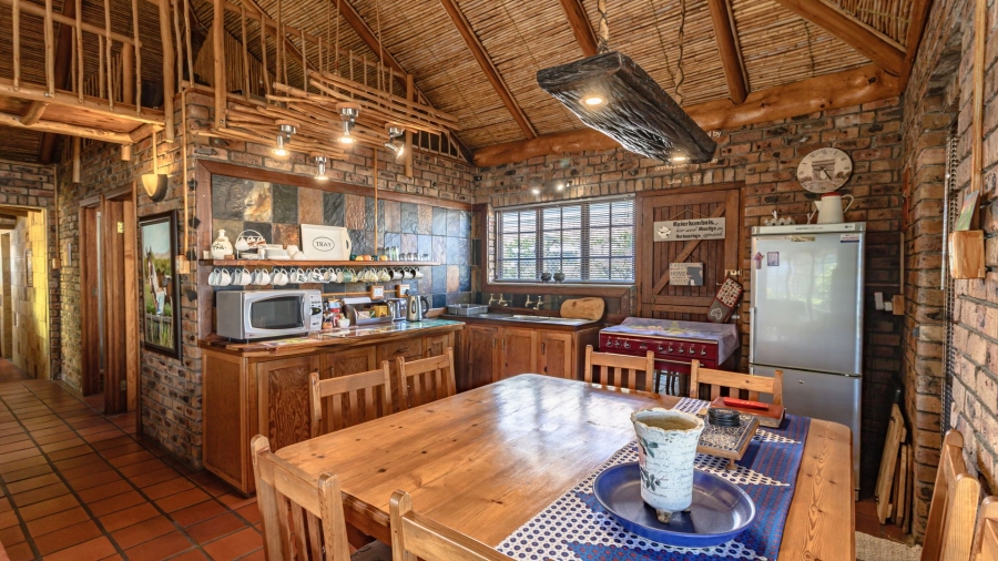 2 Bedroom Property for Sale in De Kelders Western Cape